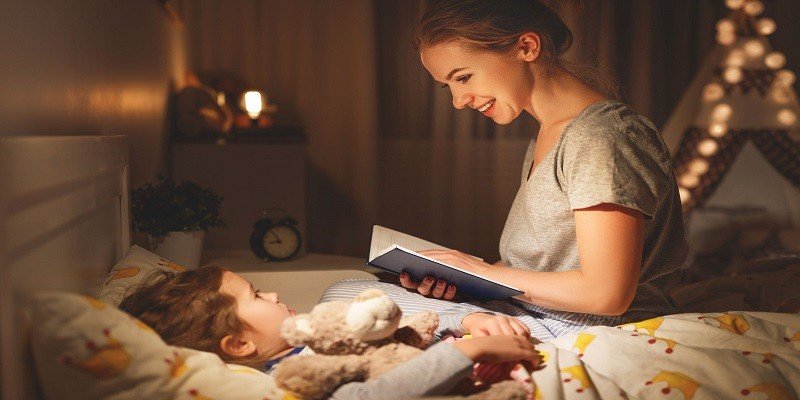 Ultimate Guide To Choose The Best Night Light For Your Baby