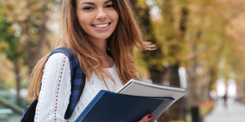 Who Files A 1098-T Parent Or A Child 2021