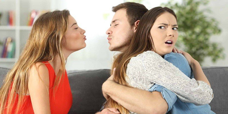 How To Make Libra Woman Jealous