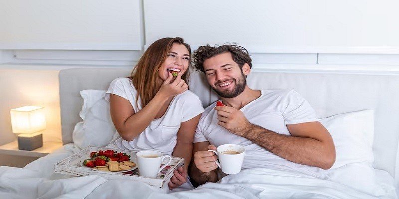 Why Did Married Woman Eat Breakfast In Bed