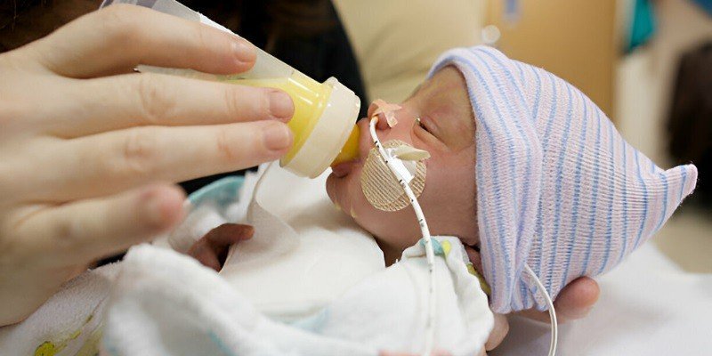 Can You Give Colostrum To Older Babies