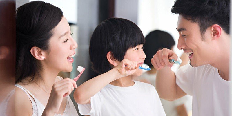Can Adults Use Kids Toothpaste