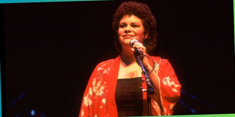 Who Are Phoebe Snow’S Parents